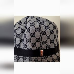 Gucci bucket hat